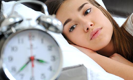 女朋友天天熬夜后皮肤状态不佳，怎么来补救皮肤？(图3)